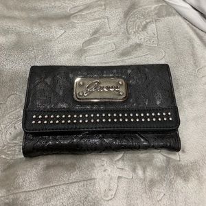Guess wallet